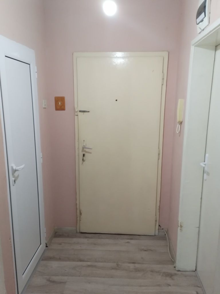 Дава се под наем Едностаен апартамент в Стара Загора, Казански - 38 кв.м за 204 € - Снимка #4