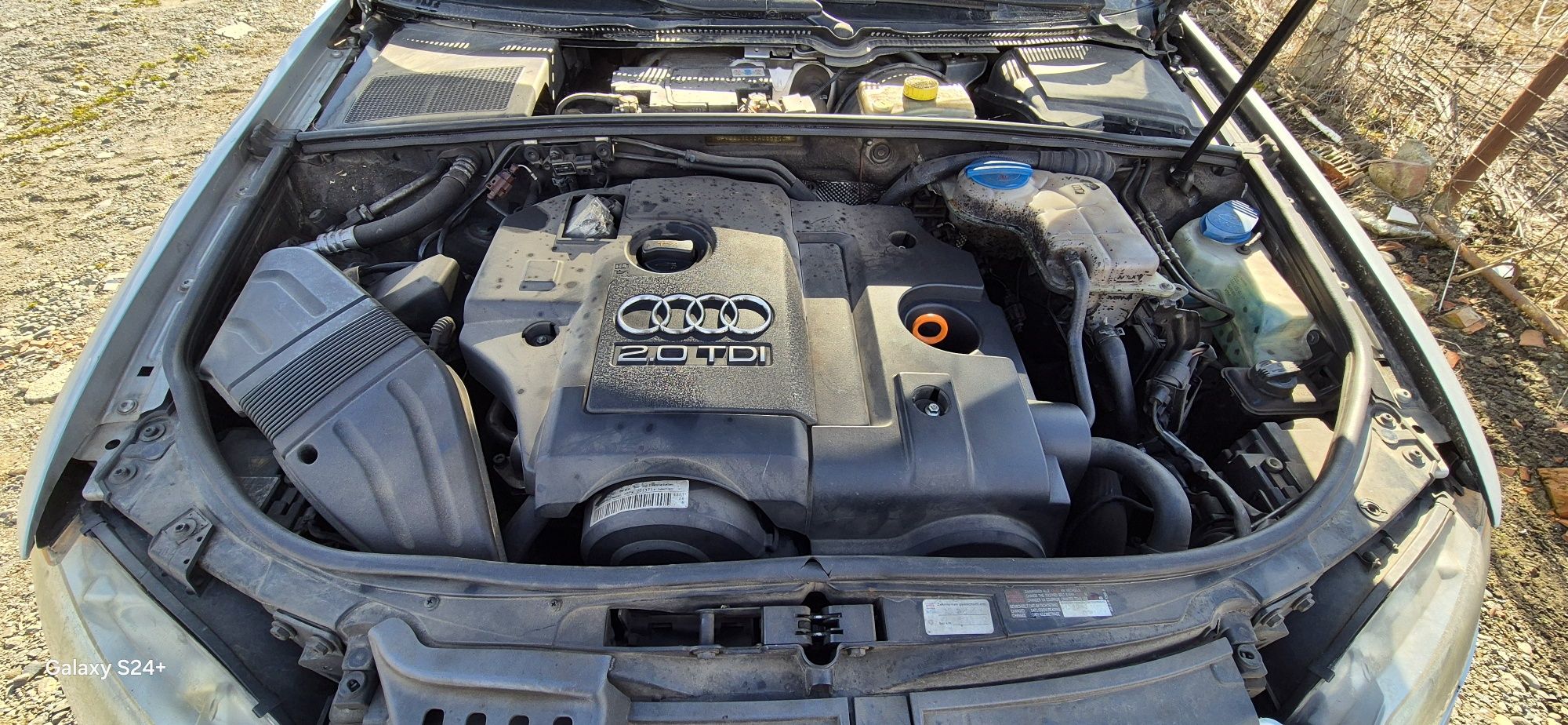 Dezmembram Audi A4 2.0 BPW 140 cp. 2006