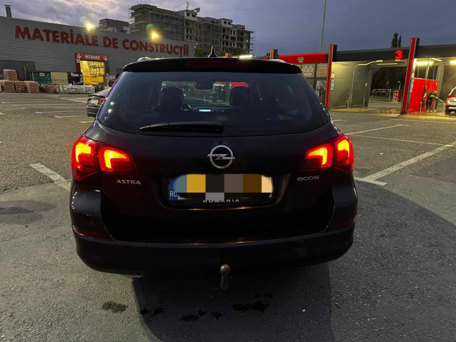Opel Astra J  1.7 CDTI  2012 Negociabil