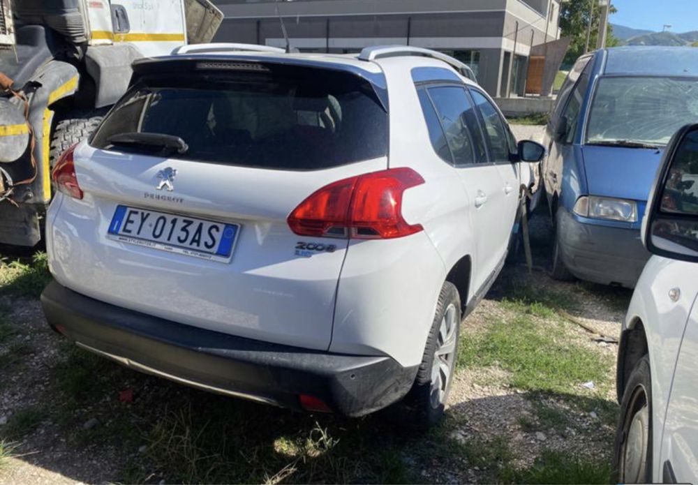 Peugeot 2008 1.6HDI на части