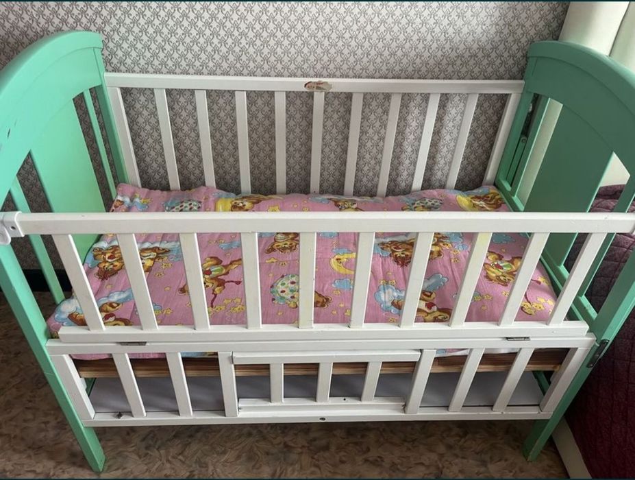 Продам кровать детский