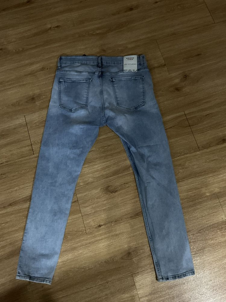 Еластични дънки Skinny Fit