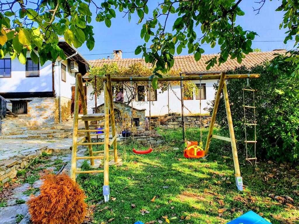 Продава се Къща в с. Буковец, Област Велико Търново - 180 кв.м за 1253 €/кв.м - Снимка #5