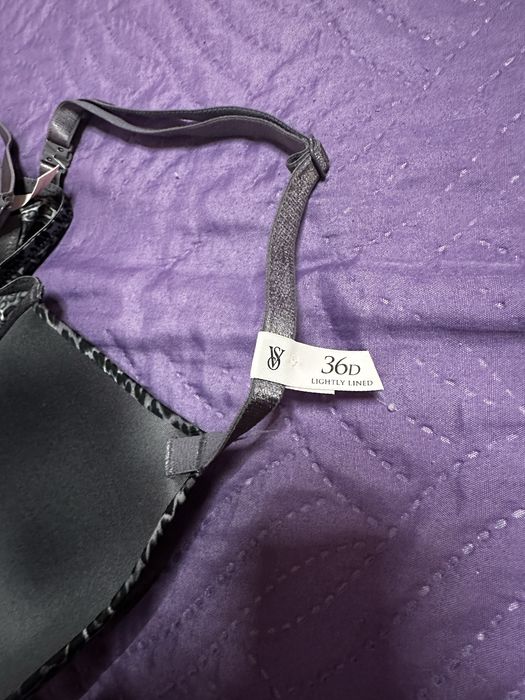 Сутиени Victoria’s Sectert