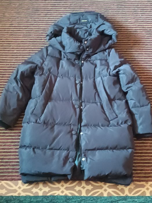 Куртка фирменная в отличном состоянии