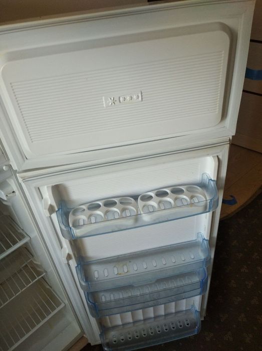 Холодельник сотилади