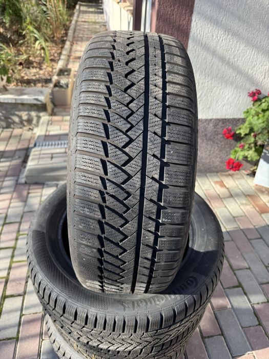 Anvelope 215 55 17 , Continental