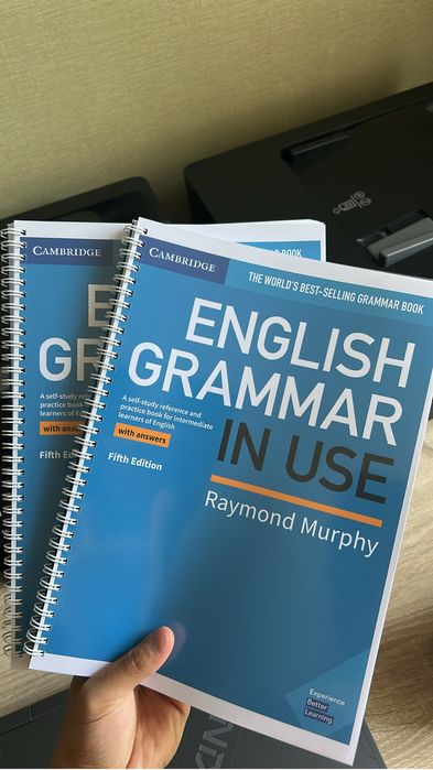 English Vocabulary in Use, English Grammar in Use