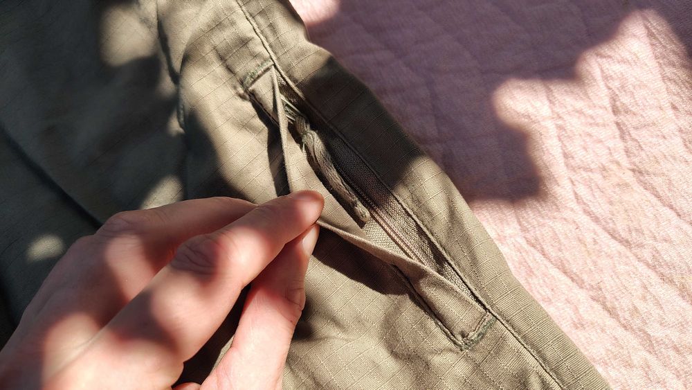 Pantaloni scurti Henry Morell marime M, oliv