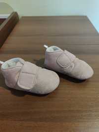 Бебешки пантофи H&M размер 20/21, розови