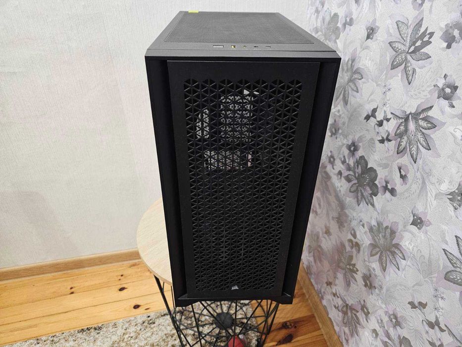 Компютърна кутия Corsair 4000d airflow
