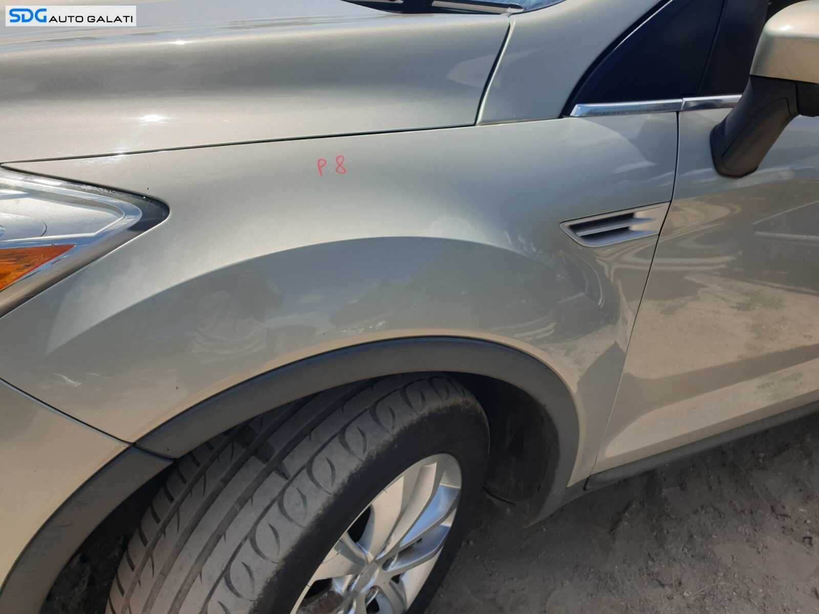 Aripa Stanga Fata Ford Kuga 1 2008 - 2013 Culoare P8 [C7824]