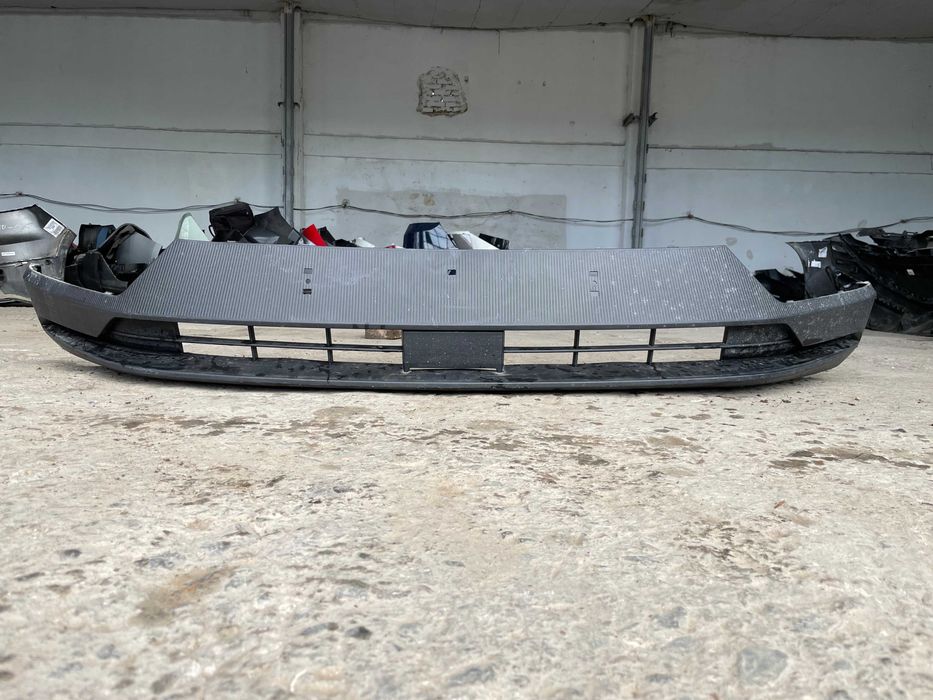 Предна броня долна час за Volvo EX30 Волво ЕХ30 2023г-