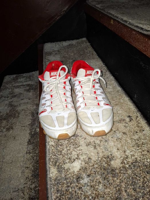 Обувки NIKE Reax