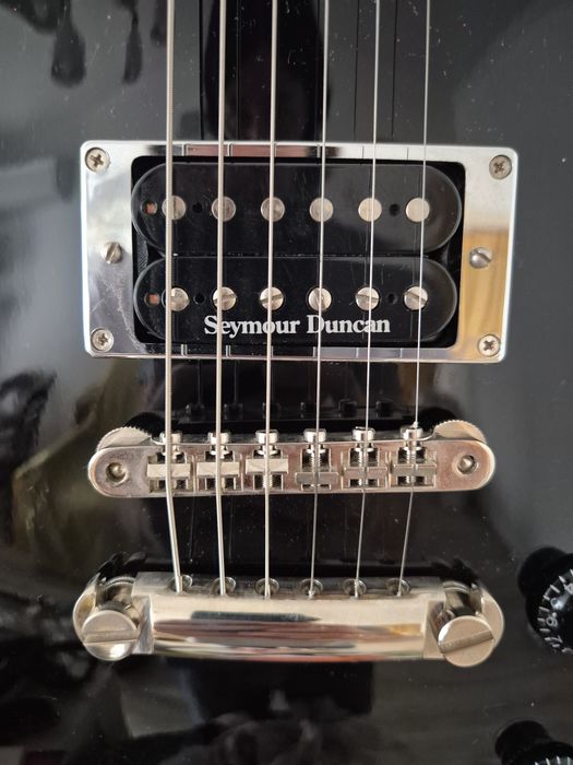 Гитара Edwards Les Paul