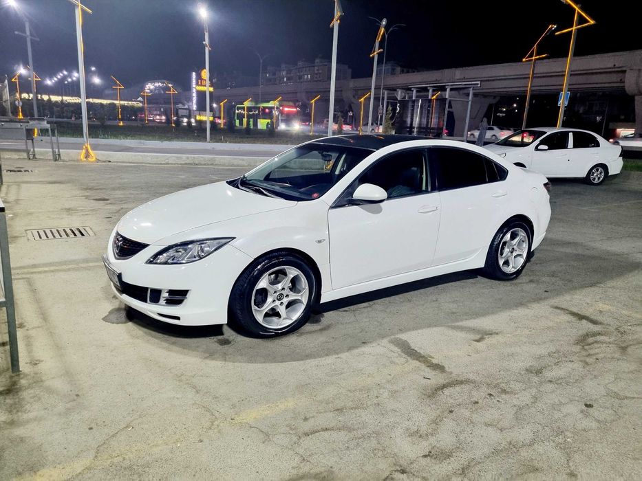 Мазда 6 , зум-зум 2009г, 2.0 акпп, 230000 пробег, в хорошем состоянии