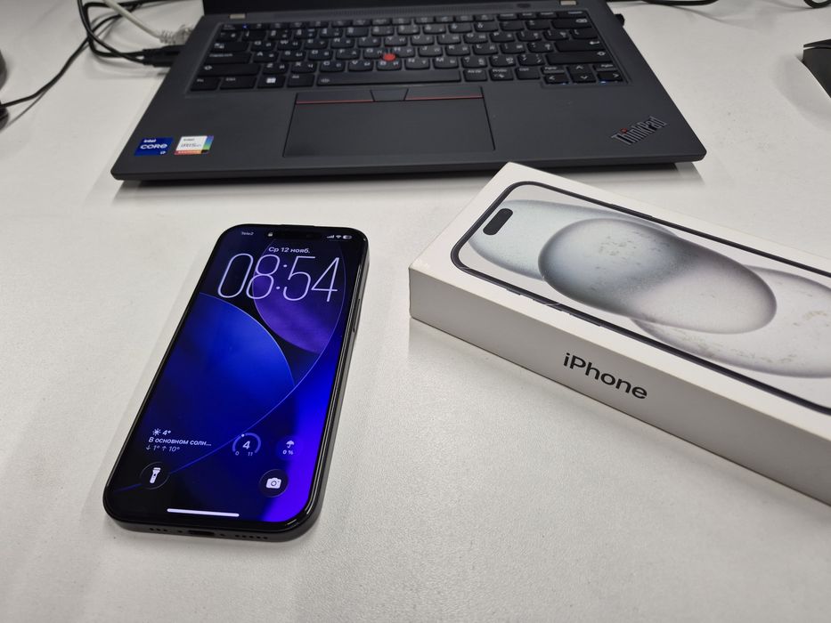Продам iPhone 15 128gb акб 87% в идеале