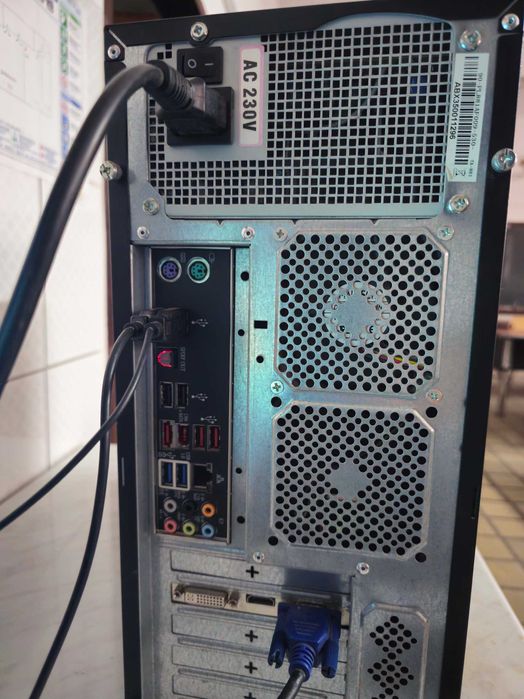 Calculator unitate retro