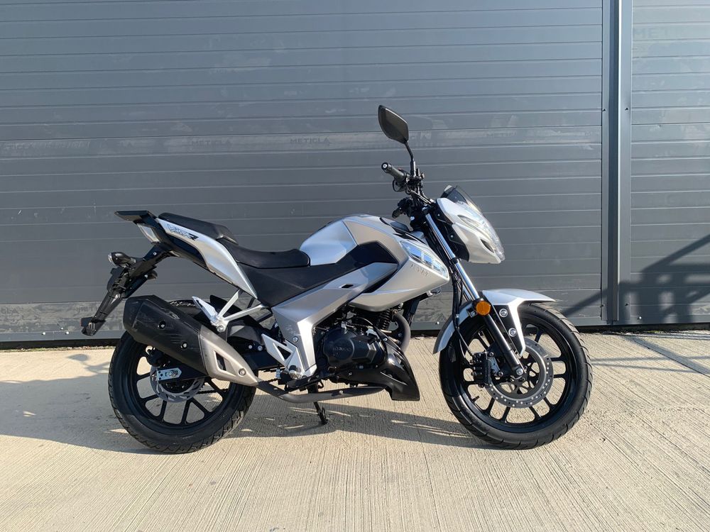 funmoto kymco visar VSR 125 2020 3000km permis a1 (cbr cbf cb yzf)