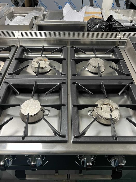 FIRMANN-Masina gatit profesionala,Aragaz profesional 4 focuri linia 70