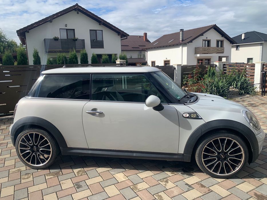 Vând Mini Couper