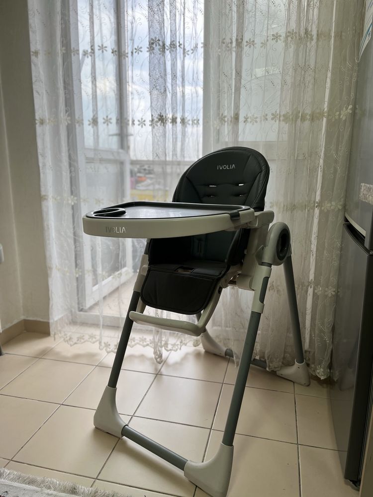 Продам детский стол для кормления 2в1