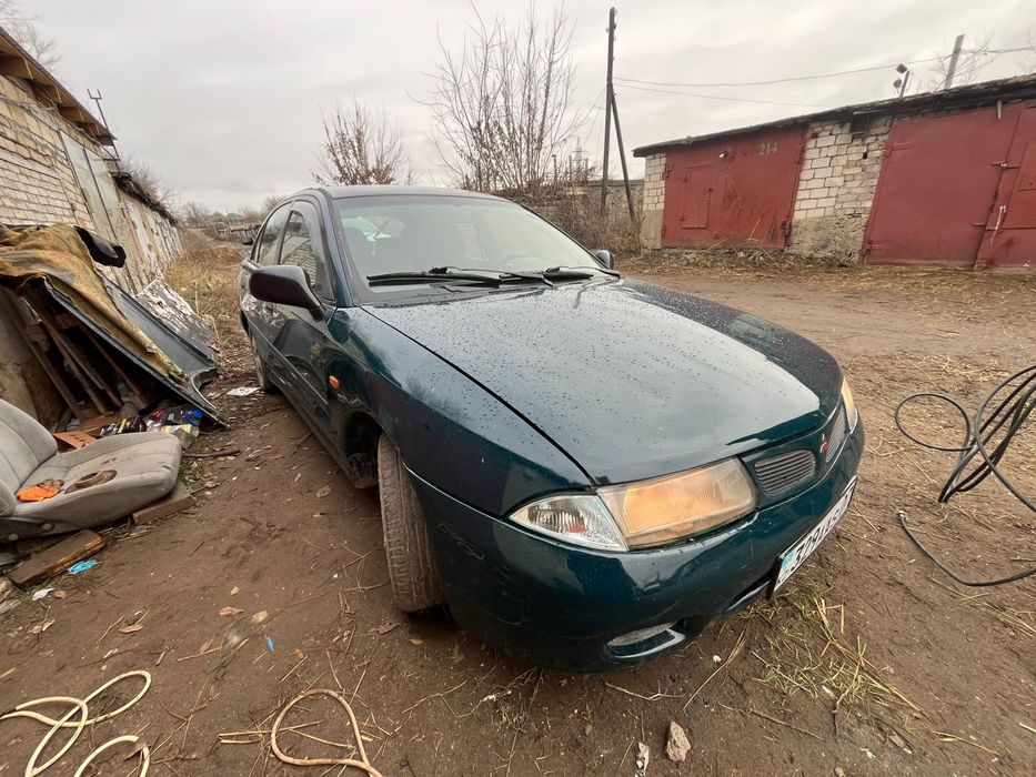 Продается митцубиси каризма