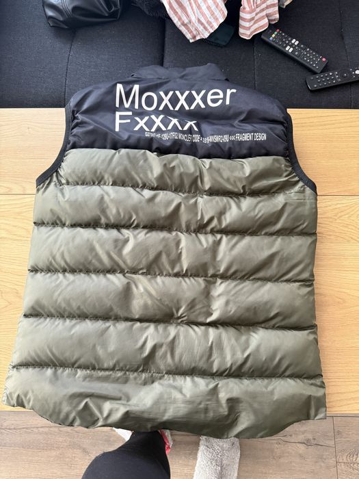 Елек/грейка Moncler размер 3 /М размер