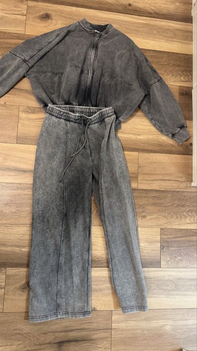 Сив дамски комплект Зара