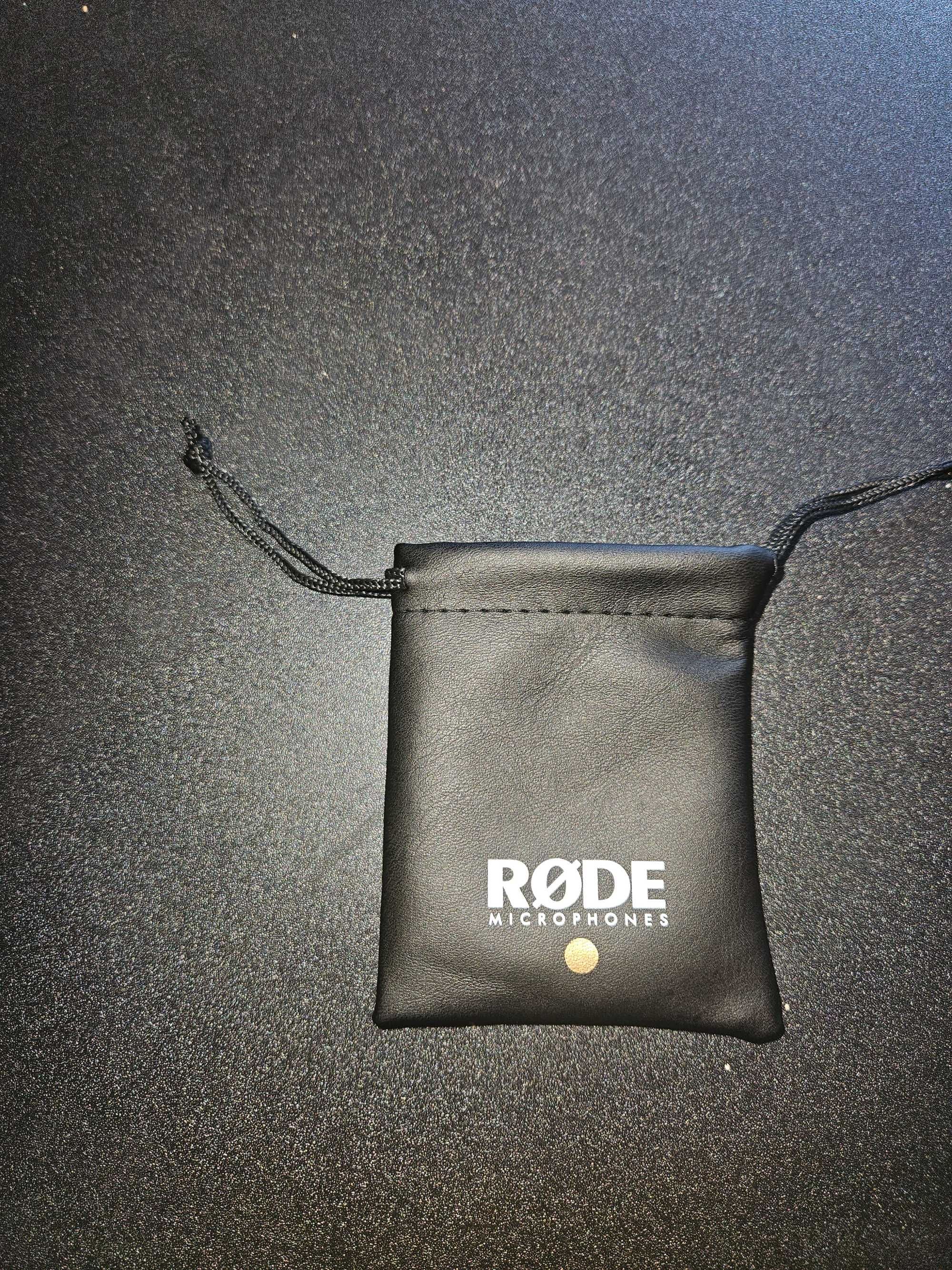 Микрофон RODE Lavalier Go