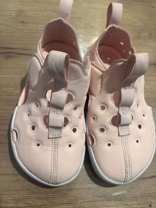 Nike Sunray Protect 4