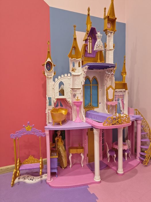 Къща за Барби - замък