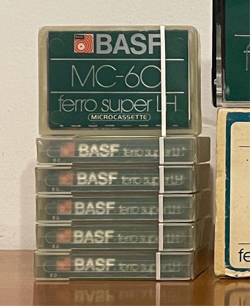 Micro caseta audio BASF 60min sigilata