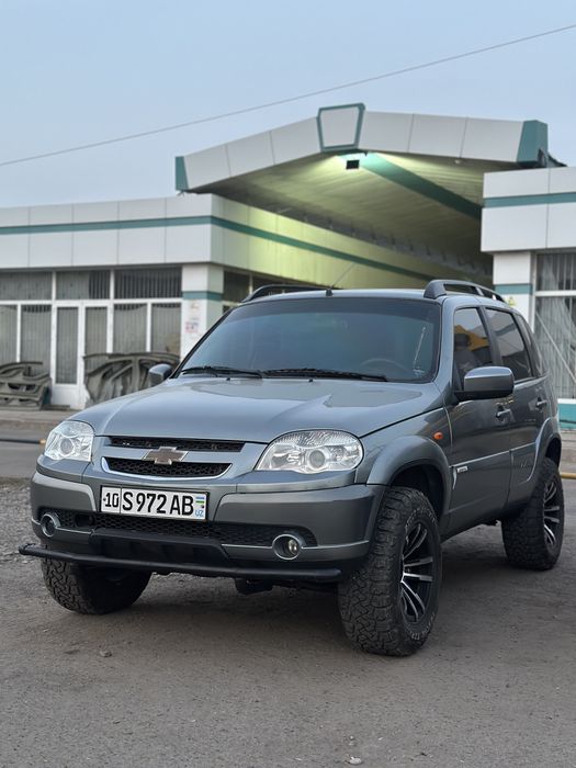niva chevrolet srochno