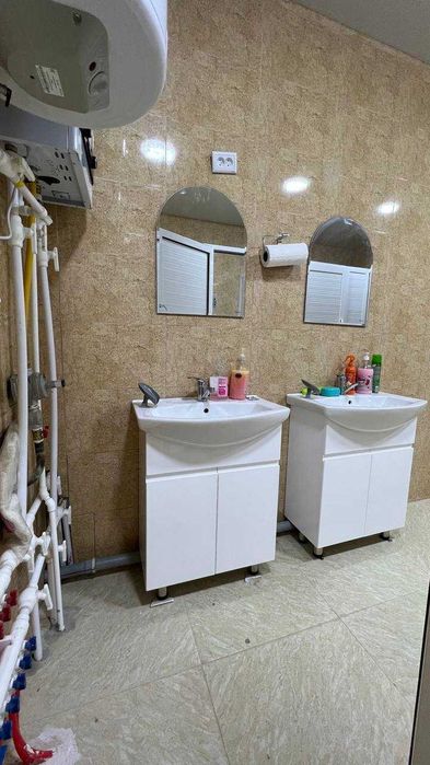 продается готовый хостел  мирабадском районе.220000