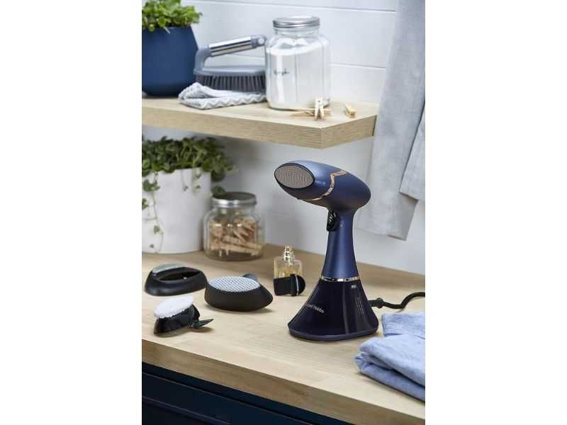 Уред за гладене с пара Russell Hobbs Steam Genie Aroma