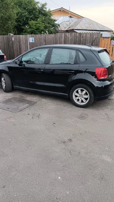 Se vinde polo 6r