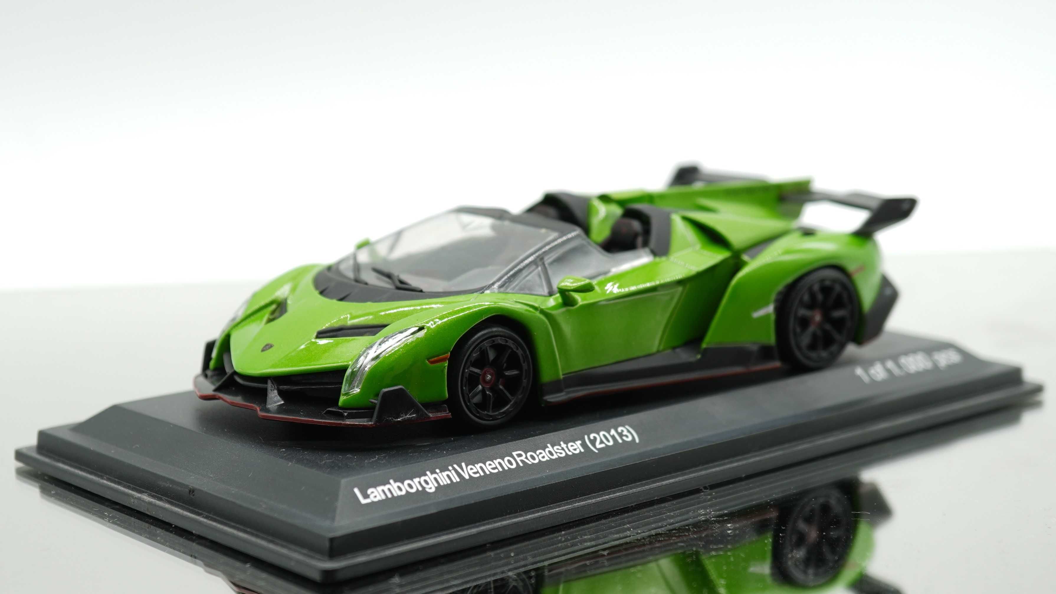 Lamborghini Veneno Roadster - WhiteBox 1/43