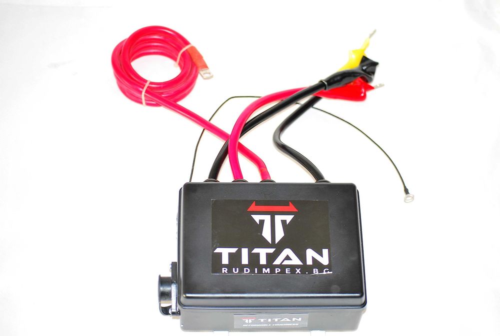 12V Ел лебедка за голям джип и пътна помощ 12 V - 13500 Lbs / 6136 кг.