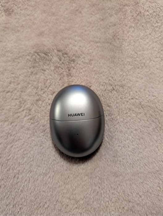 Vând căști Huawei freebuds 5 ca noi