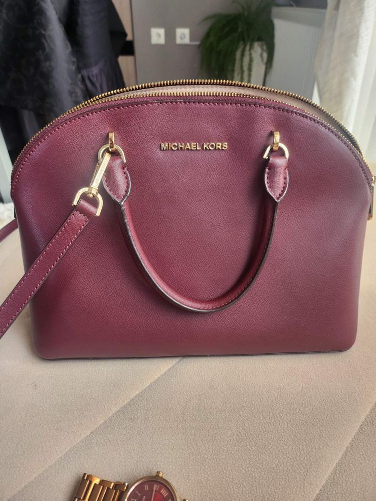 Оригинална чанта Michael Kors