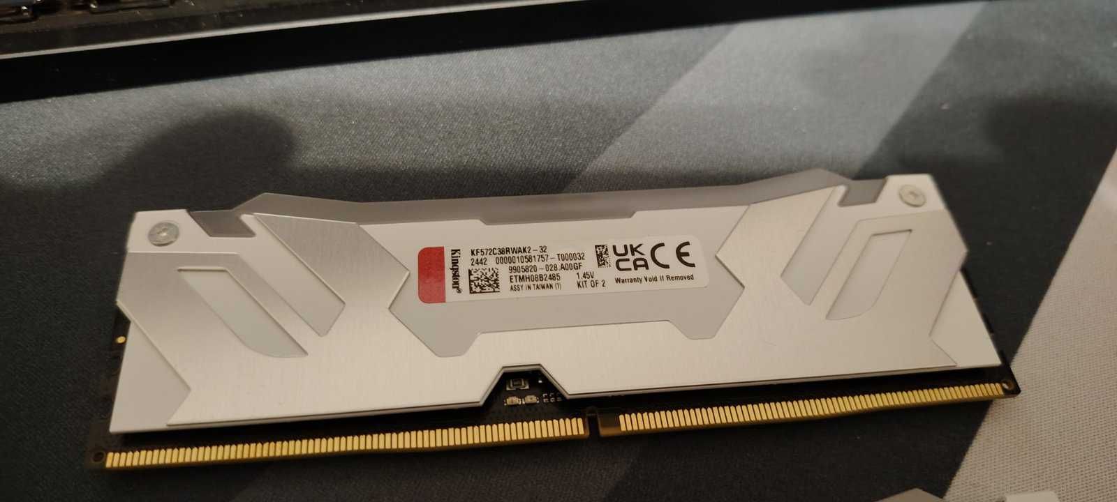 Рам памет  Kingston Fury Renegade WHITE RGB 2x16GB 32GB 7200MHZ DDR5