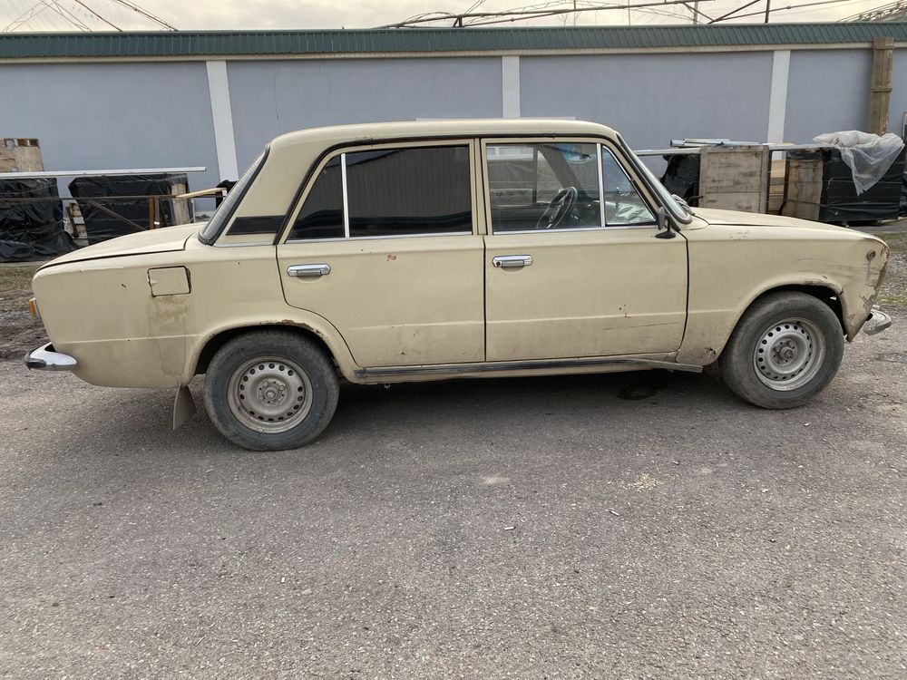 Лада 21011 Vaz 21011