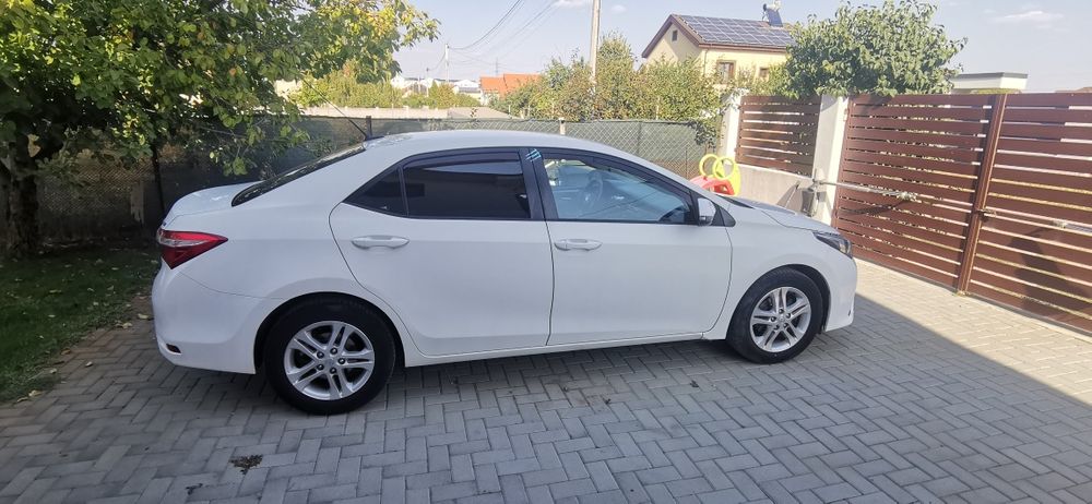 Toyota corola 2015