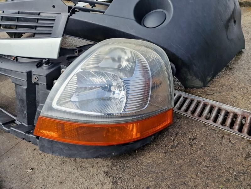 Fata completa Nissan Interstar