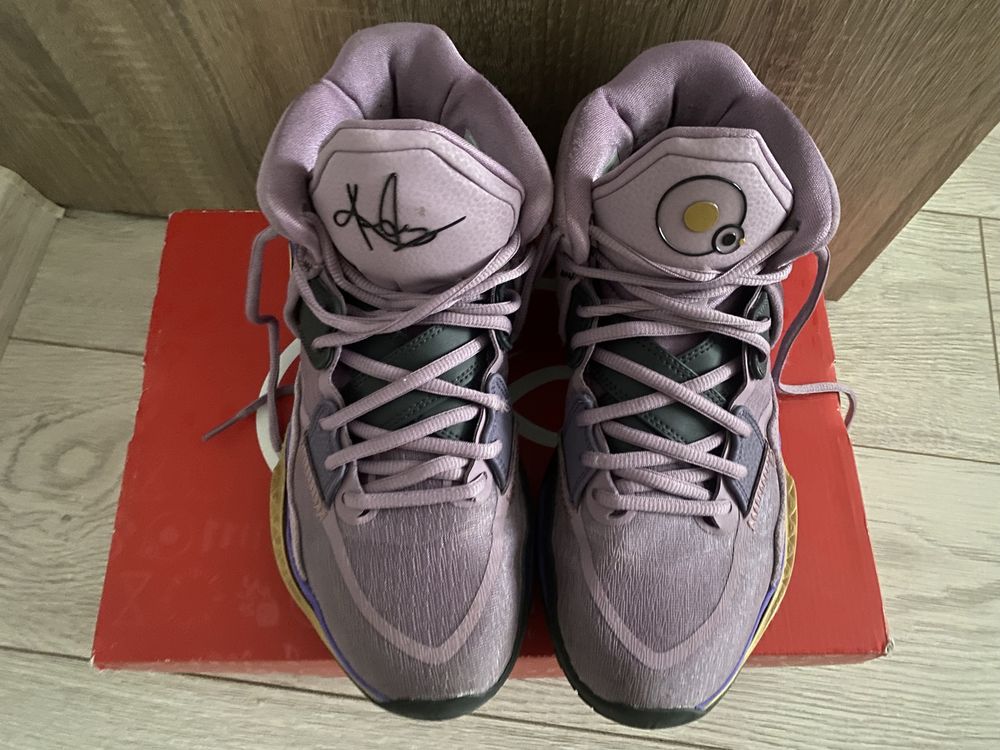 Nike Kyrie Infinity Purple