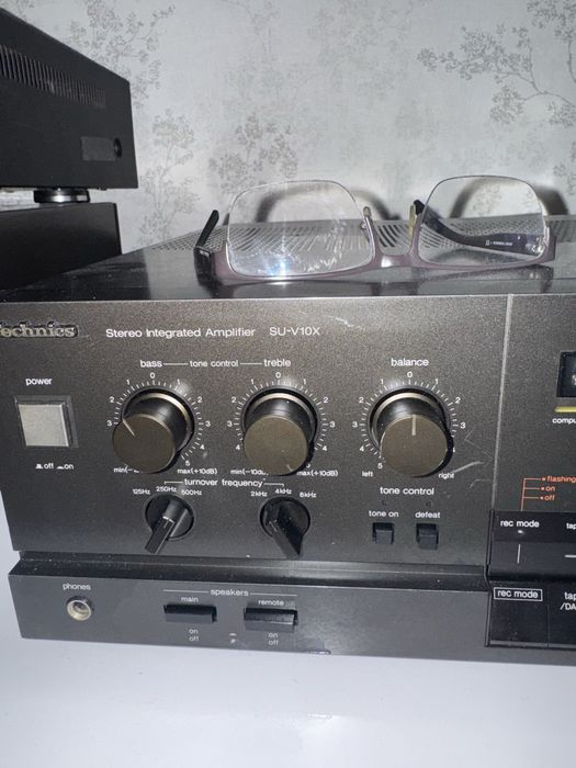 Technics  su v10x