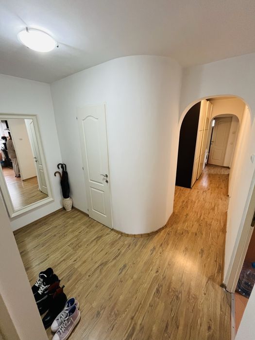 Vand Apartament 4 camere