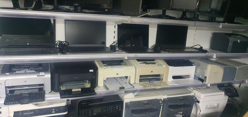 Продажа принтеров, ноутбуков, мониторов , пк .