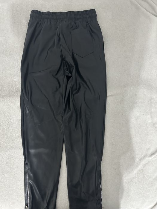 pantaloni piele young rich white